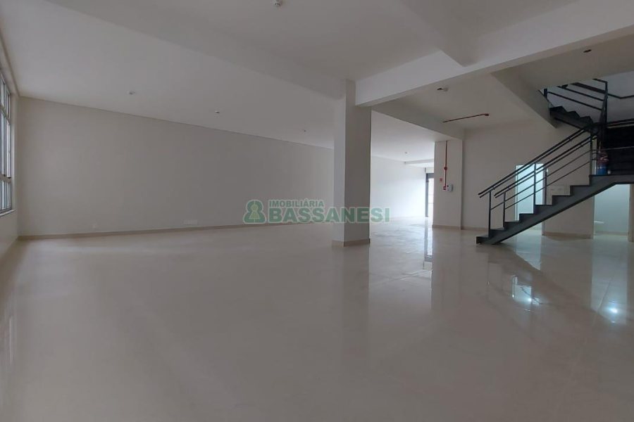 Loja com 240m², no bairro Centro em Caxias do Sul para Alugar