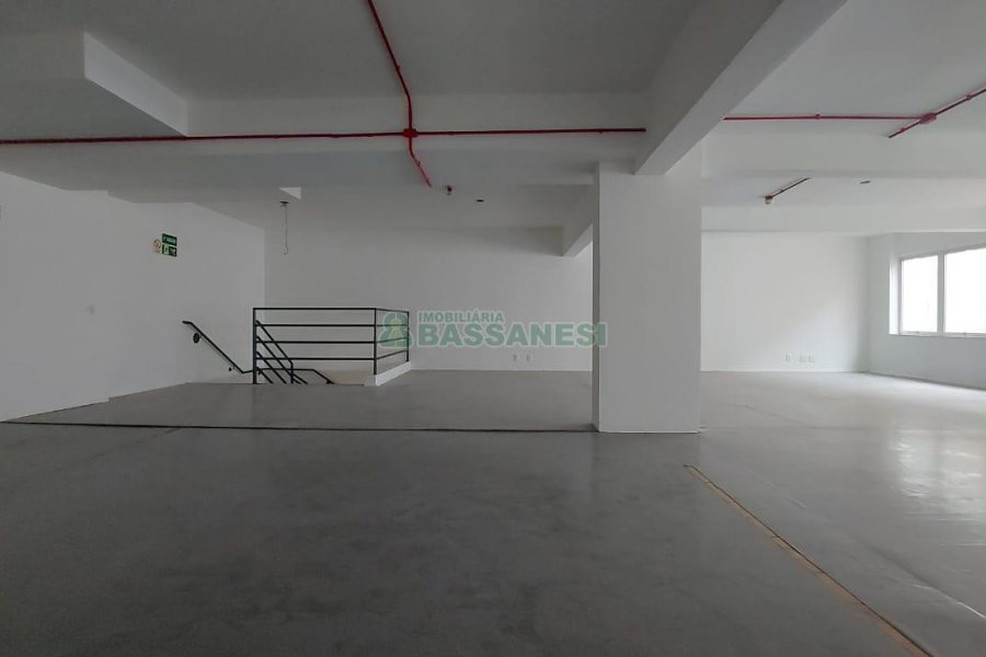Loja com 240m², no bairro Centro em Caxias do Sul para Alugar