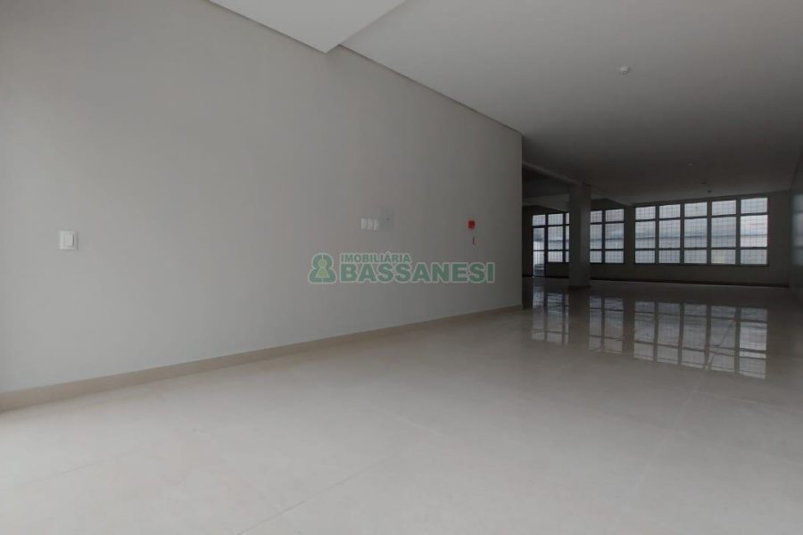 Loja com 240m², no bairro Centro em Caxias do Sul para Alugar