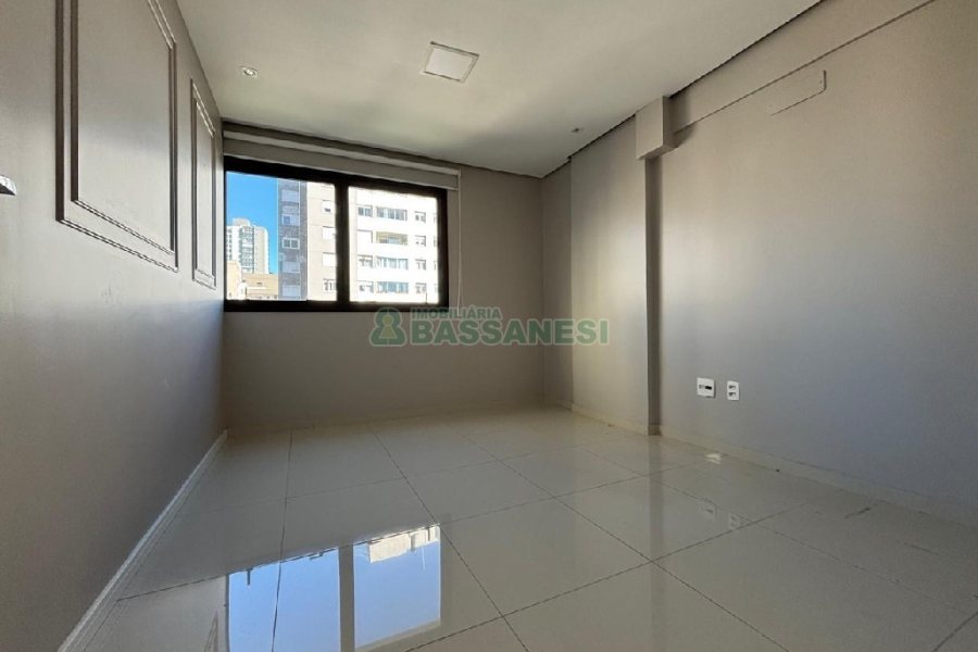 Sala com 60m², 1 vaga, no bairro Centro em Caxias do Sul para Comprar