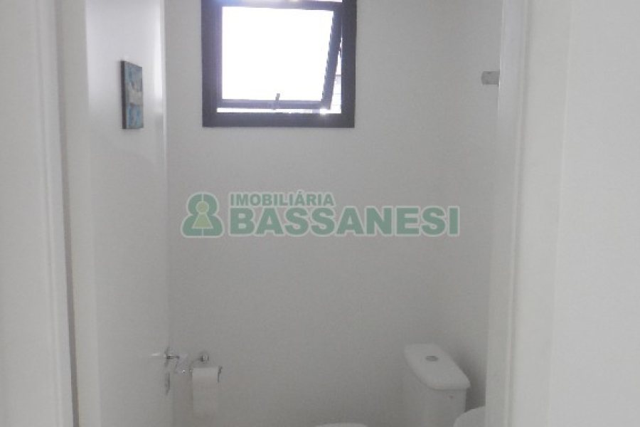 Sala com 60m², 1 vaga, no bairro Centro em Caxias do Sul para Comprar