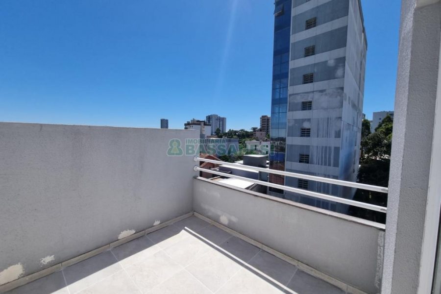 Apto/Cobertura com 99m², 2 dormitórios, 1 vaga, no bairro Charqueadas em Caxias do Sul para Comprar