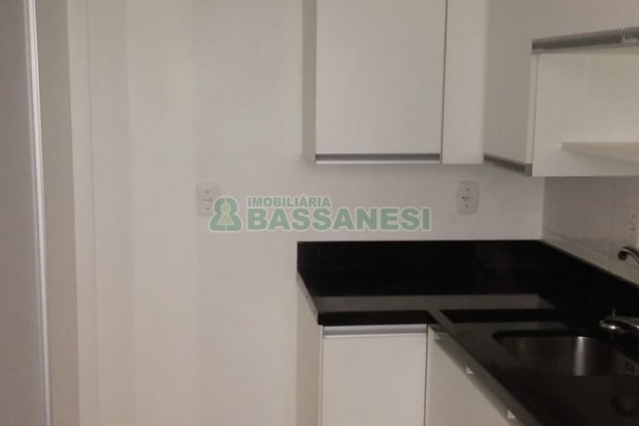 Apartamento com 49m², 2 dormitórios, 2 vagas, no bairro Jardim Eldorado em Caxias do Sul para Comprar