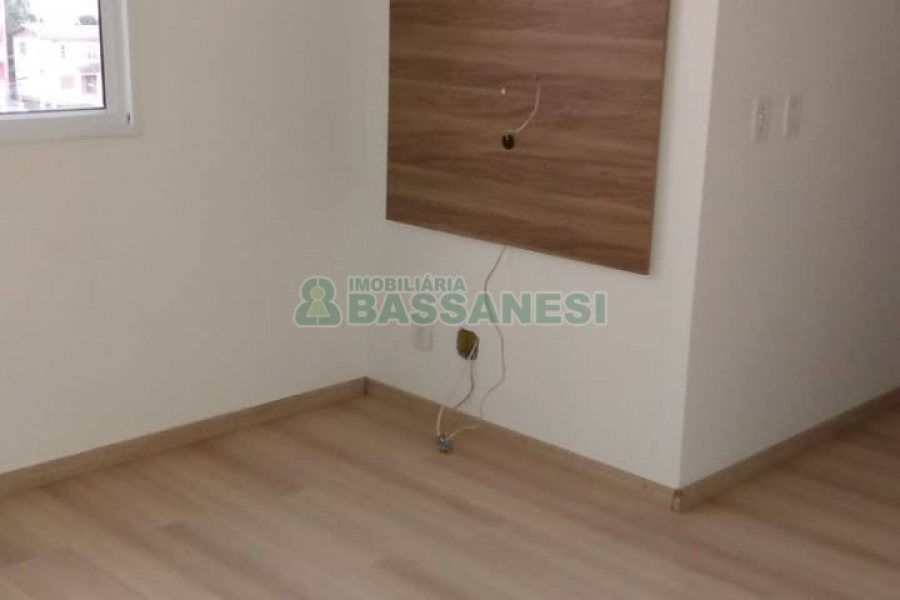 Apartamento com 49m², 2 dormitórios, 2 vagas, no bairro Jardim Eldorado em Caxias do Sul para Comprar