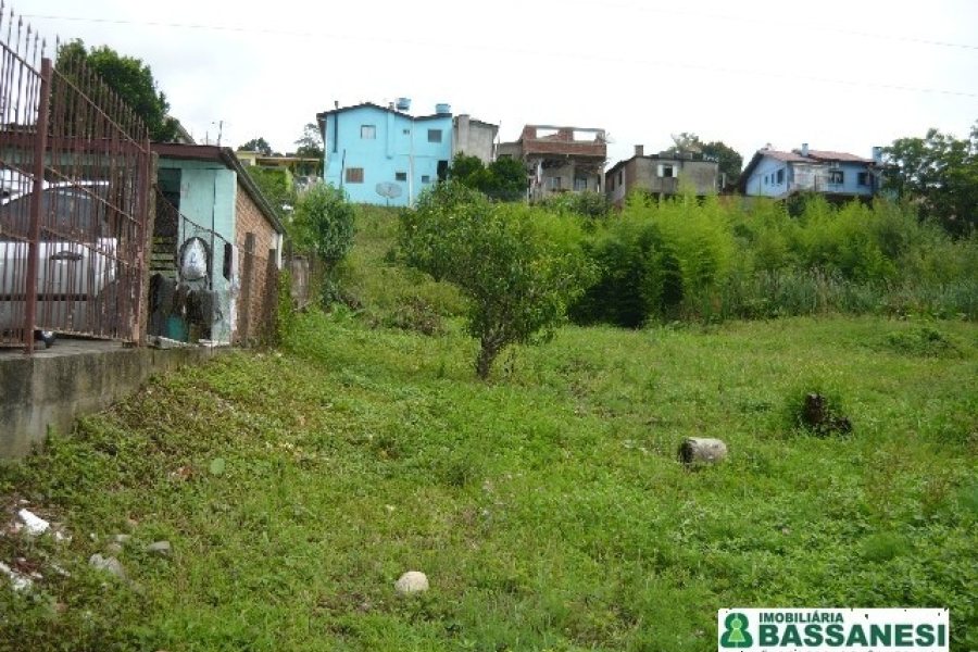Terreno, no bairro Jardim Eldorado em Caxias do Sul para Comprar