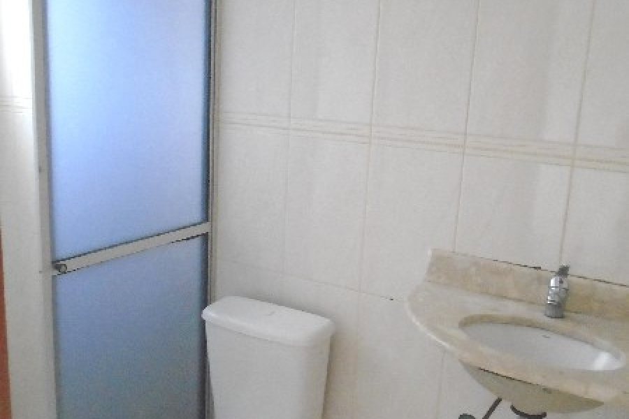 Apartamento, 2 dormitórios, 1 vaga, no bairro Vinhedos em Caxias do Sul para Comprar