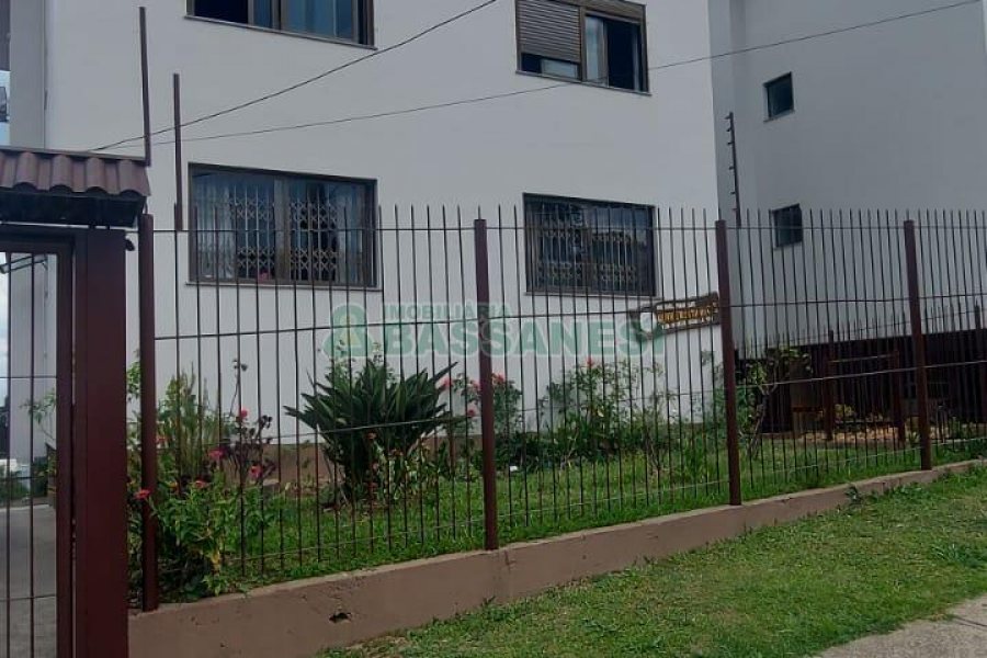 Apartamento com 49m², 1 dormitório, 1 vaga, no bairro Petrópolis em Caxias do Sul para Alugar