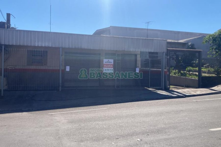 Loja com 95m², no bairro Kayser em Caxias do Sul para Alugar