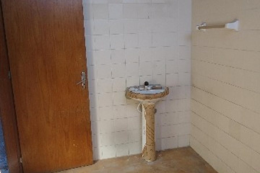 Pavilhão com 880m², no bairro Presidente Vargas em Caxias do Sul para Alugar