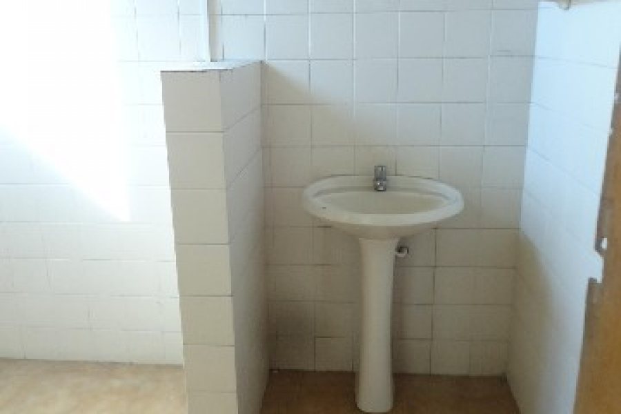 Pavilhão com 880m², no bairro Presidente Vargas em Caxias do Sul para Alugar