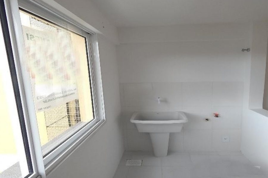 Apartamento com 51m², 2 dormitórios, 1 vaga, no bairro São Luiz em Caxias do Sul para Comprar