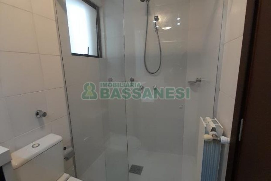 Apto Mobiliado com 140m², 3 dormitórios, 2 vagas, no bairro Pio X em Caxias do Sul para Alugar