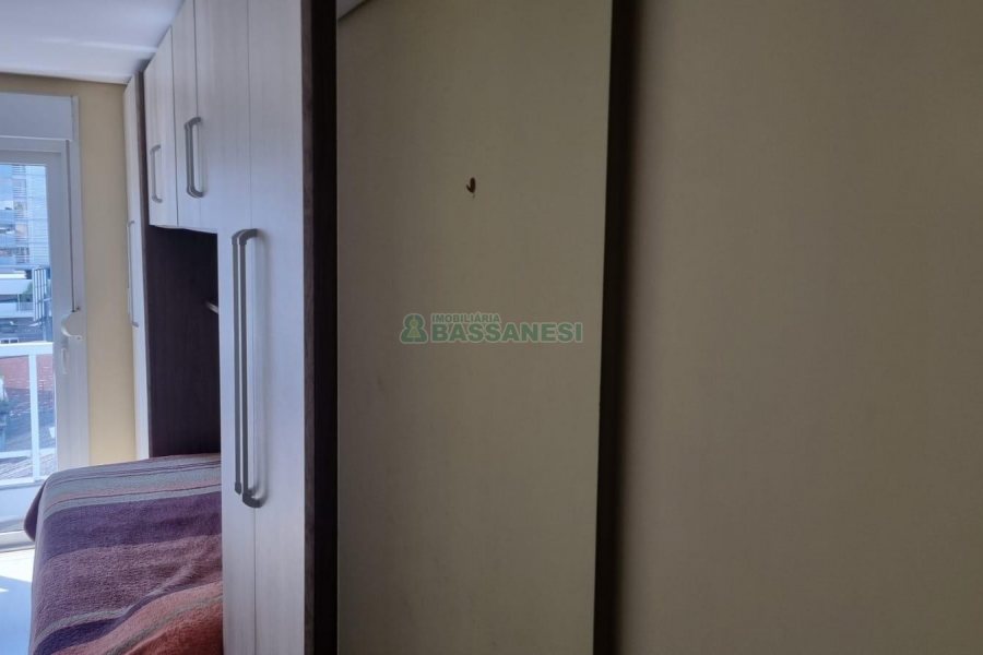 Kitinete com 39m², 1 dormitório, no bairro São Pelegrino em Caxias do Sul para Alugar