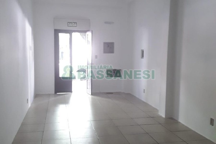 Loja com 40m², no bairro Centro em Caxias do Sul para Alugar