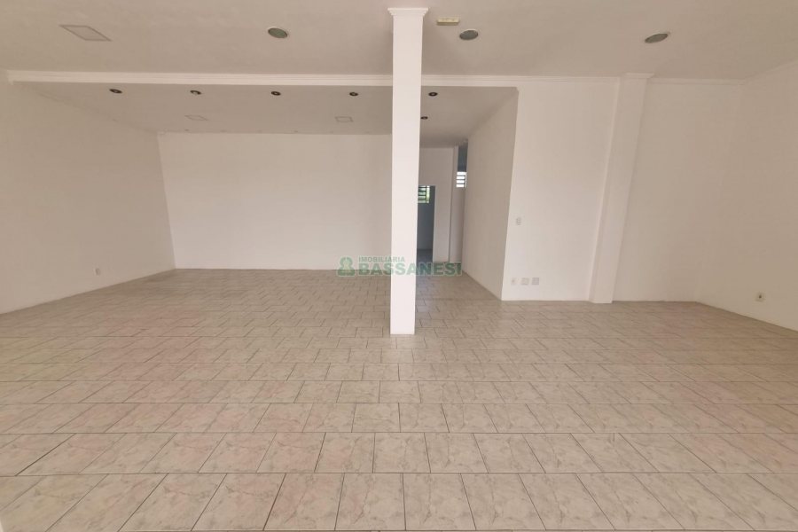 Loja com 180m², no bairro Santa Catarina em Caxias do Sul para Alugar