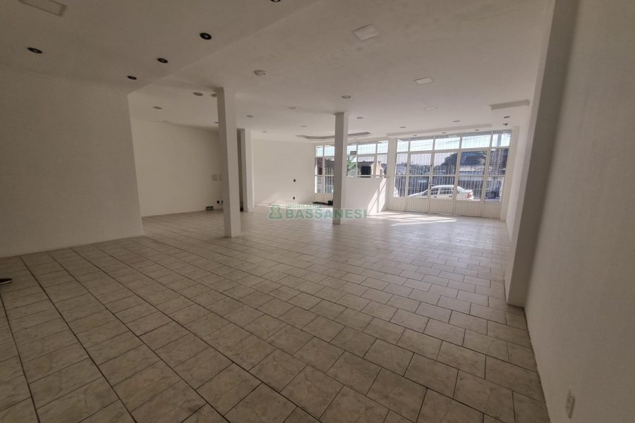 Loja com 180m², no bairro Santa Catarina em Caxias do Sul para Alugar