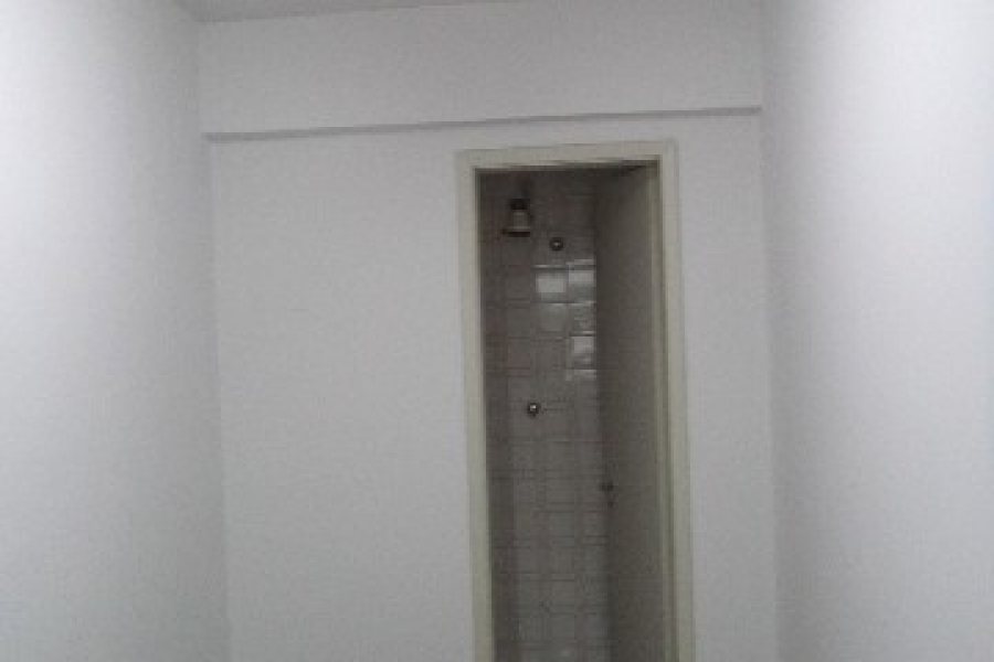 Apartamento com 164m², 3 dormitórios, 1 vaga, no bairro São Pelegrino em Caxias do Sul para Alugar ou Comprar