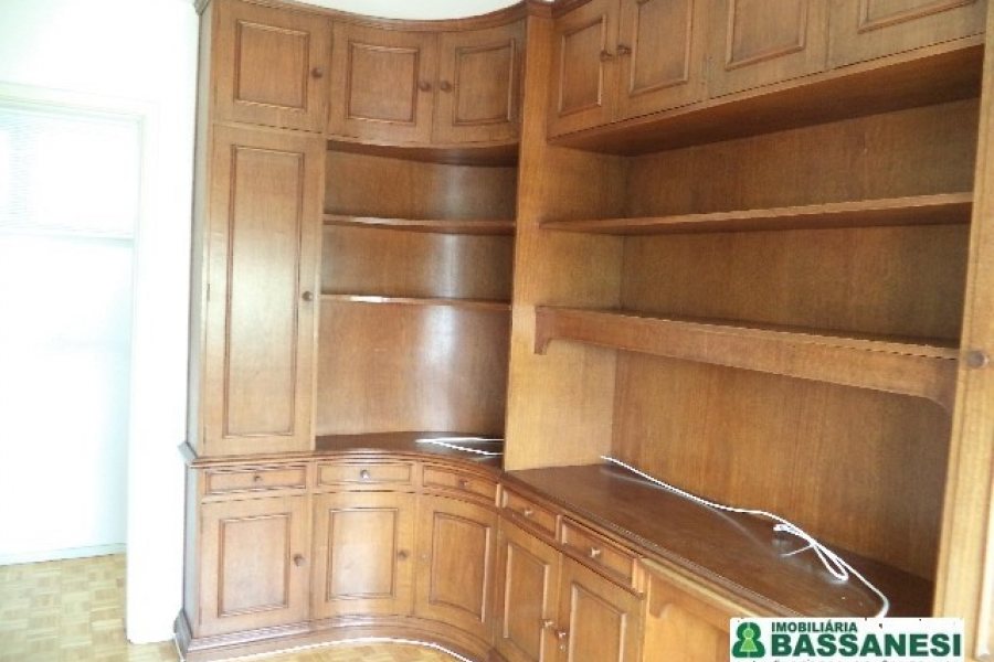 Apartamento com 164m², 3 dormitórios, 1 vaga, no bairro São Pelegrino em Caxias do Sul para Alugar ou Comprar