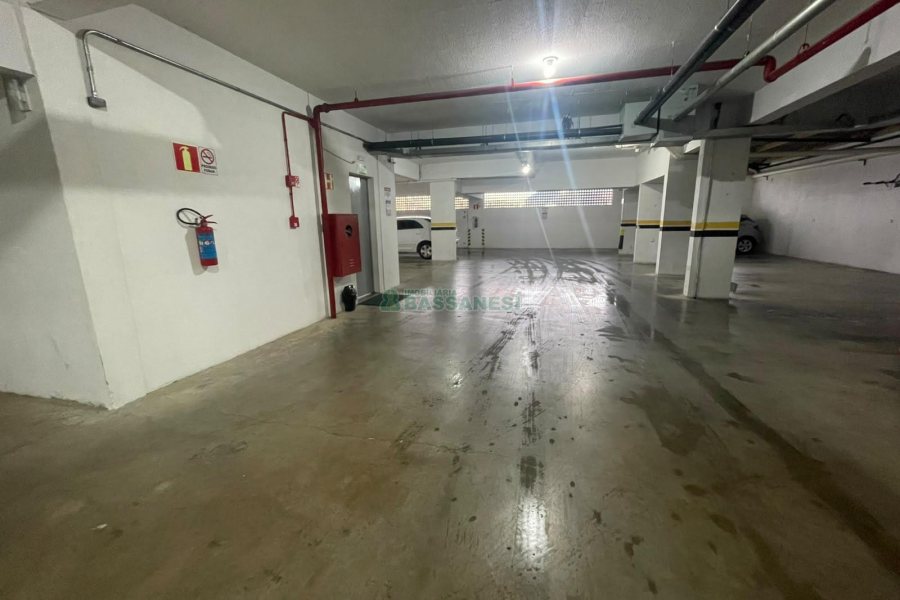 Apartamento com 60m², 2 dormitórios, 1 vaga, no bairro São Luiz em Caxias do Sul para Comprar