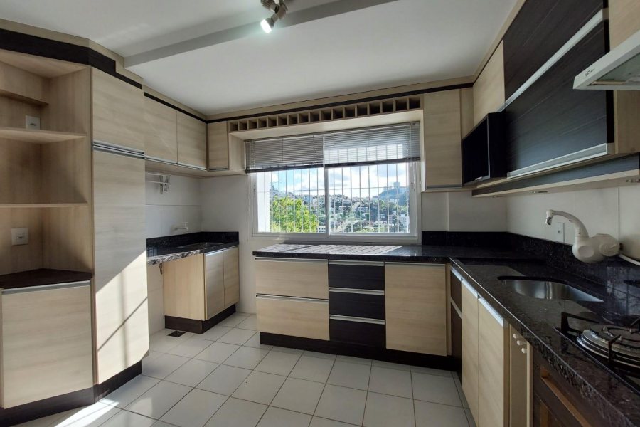 Apartamento com 60m², 2 dormitórios, 1 vaga, no bairro São Luiz em Caxias do Sul para Alugar ou Comprar