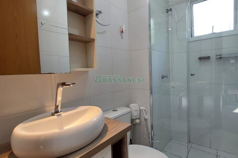 Apartamento com 60m², 2 dormitórios, 1 vaga, no bairro São Luiz em Caxias do Sul para Alugar ou Comprar