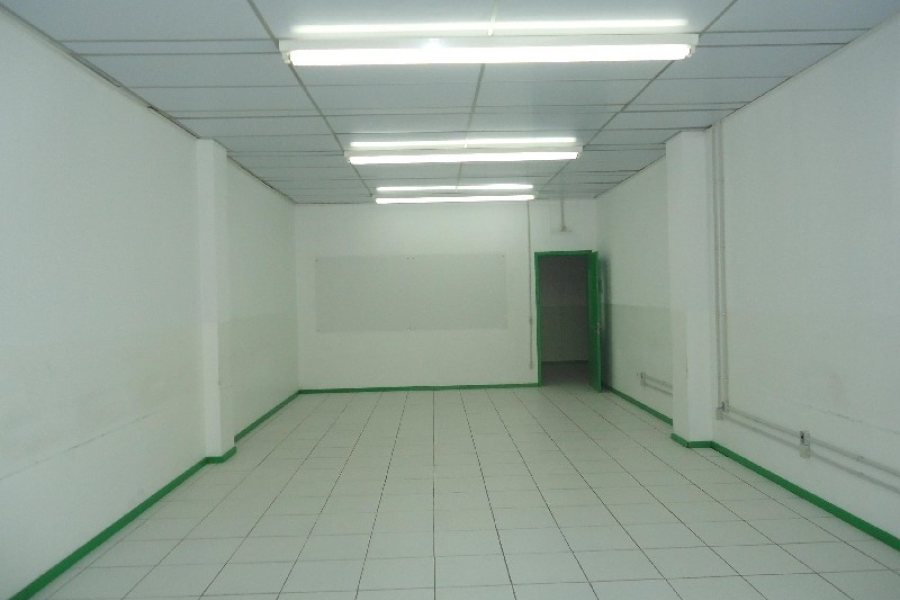 Loja com 5600m², no bairro São Pelegrino em Caxias do Sul para Alugar