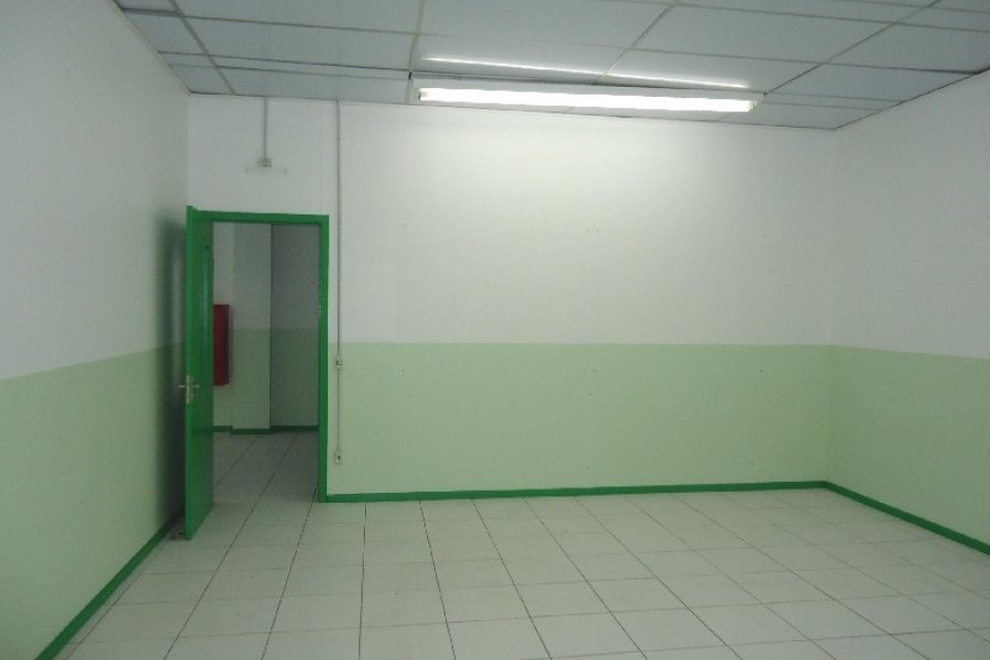 Loja com 5600m², no bairro São Pelegrino em Caxias do Sul para Alugar