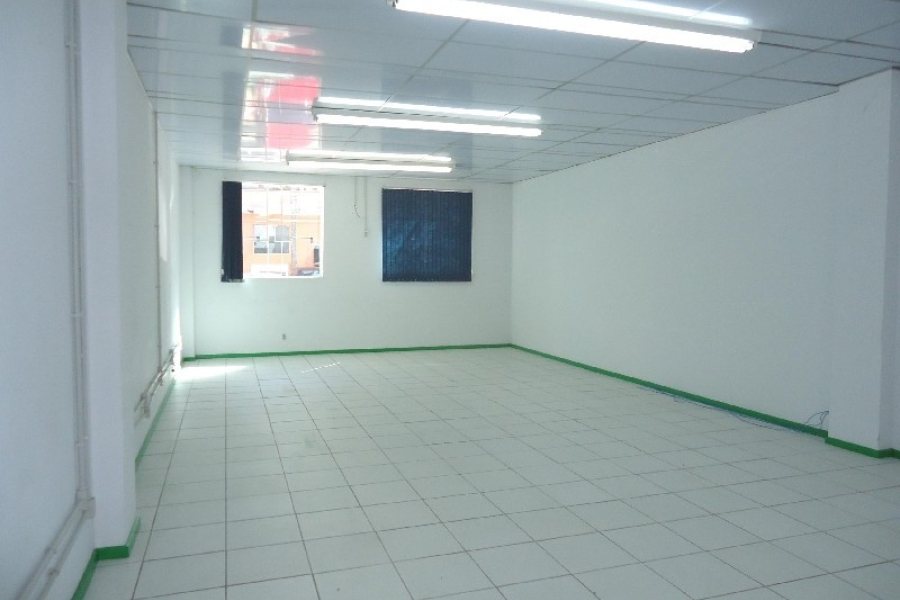 Loja com 5600m², no bairro São Pelegrino em Caxias do Sul para Alugar