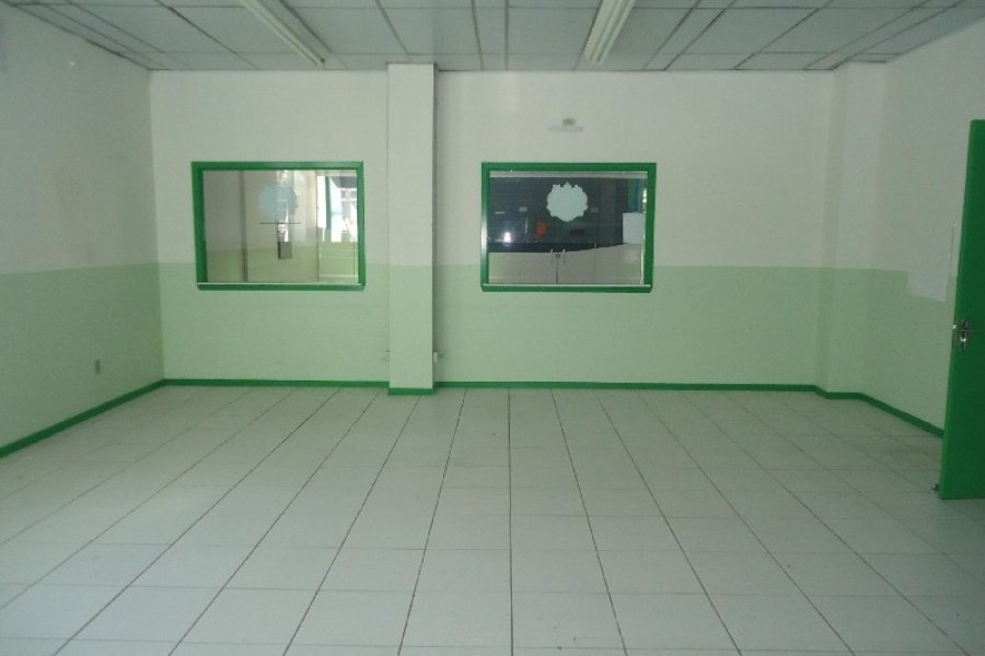 Loja com 5600m², no bairro São Pelegrino em Caxias do Sul para Alugar