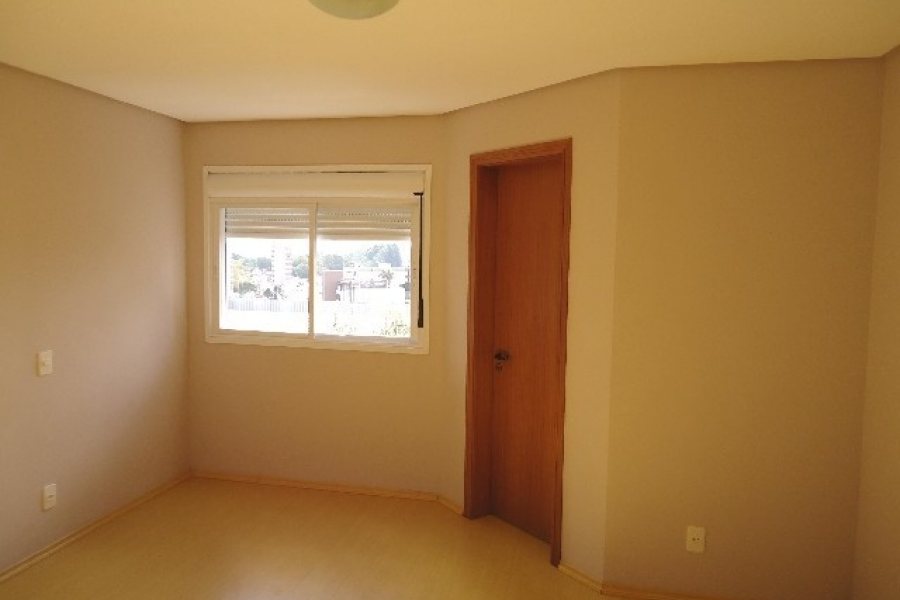 Apartamento com 90m², 3 dormitórios, 1 vaga, no bairro Floresta em Caxias do Sul para Alugar