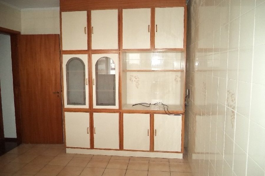 Apartamento com 120m², 2 dormitórios, 1 vaga, no bairro Panazzolo em Caxias do Sul para Comprar