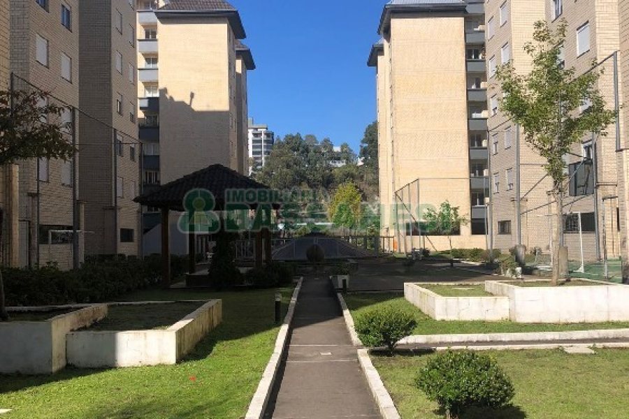 Apartamento com 62m², 2 dormitórios, no bairro Universitário em Caxias do Sul para Alugar