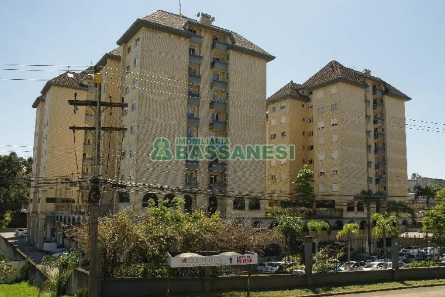 Apartamento com 62m², 2 dormitórios, no bairro Universitário em Caxias do Sul para Alugar