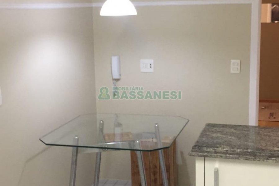 Apartamento com 116m², 3 dormitórios, 2 vagas, no bairro Centro em Caxias do Sul para Comprar