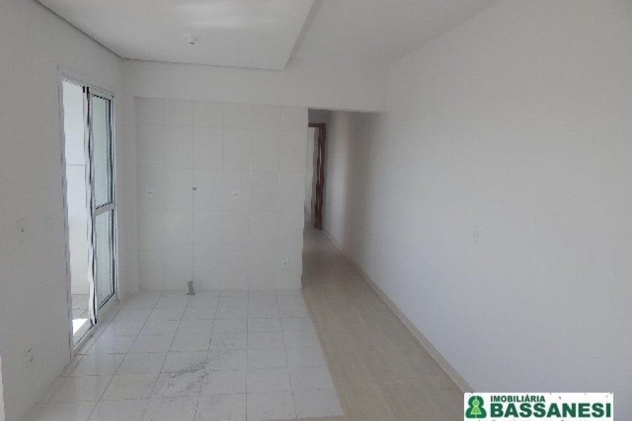 Apartamento com 56m², 2 dormitórios, 1 vaga, no bairro Morada dos Alpes em Caxias do Sul para Alugar ou Comprar