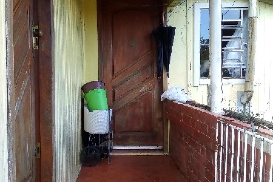 Casa com 80m², 3 dormitórios, 1 vaga, no bairro Rio Branco em Caxias do Sul para Comprar