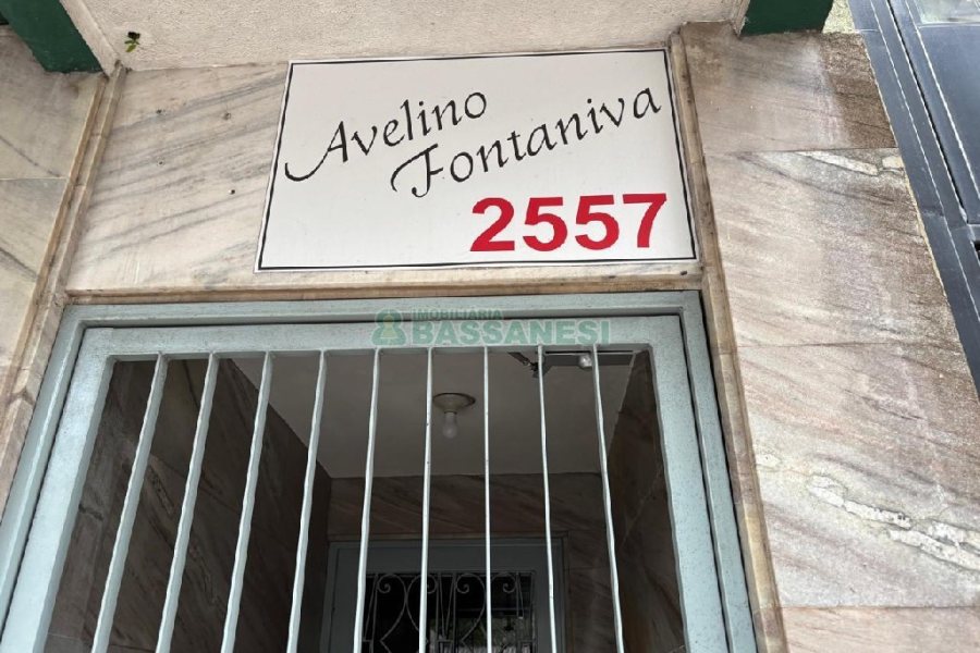 Apto Mobiliado com 107m², 3 dormitórios, 1 vaga, no bairro São Pelegrino em Caxias do Sul para Alugar