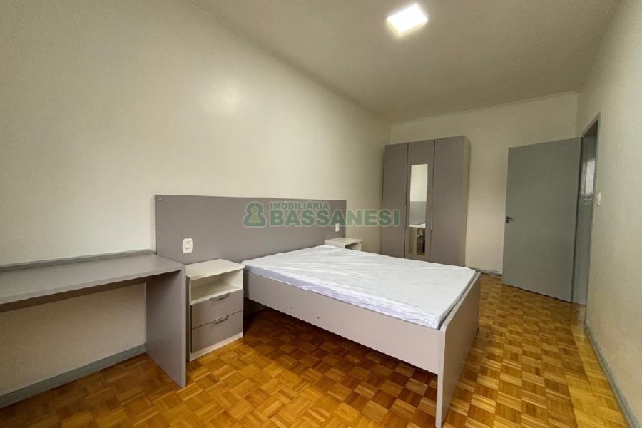 Apto Mobiliado com 107m², 3 dormitórios, 1 vaga, no bairro São Pelegrino em Caxias do Sul para Alugar