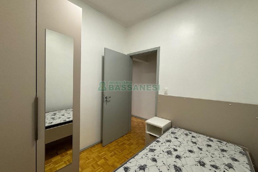 Apto Mobiliado com 107m², 3 dormitórios, 1 vaga, no bairro São Pelegrino em Caxias do Sul para Alugar