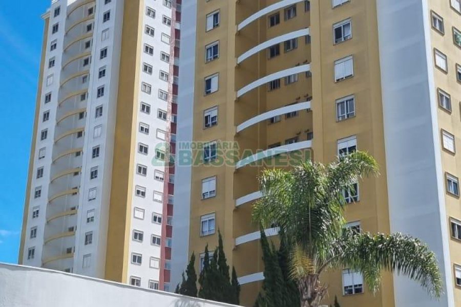 Apto Mobiliado com 94m², 3 dormitórios, 2 vagas, no bairro Rio Branco em Caxias do Sul para Comprar