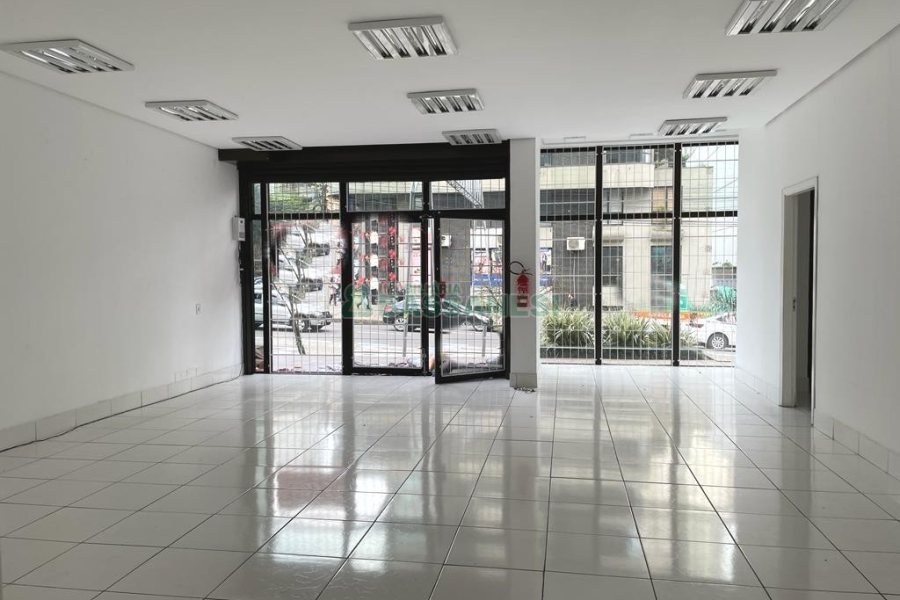 Loja com 124m², no bairro Centro em Caxias do Sul para Alugar