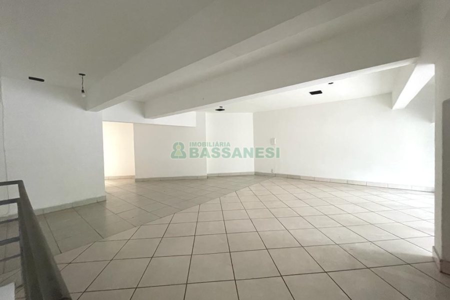 Loja com 124m², no bairro Centro em Caxias do Sul para Alugar