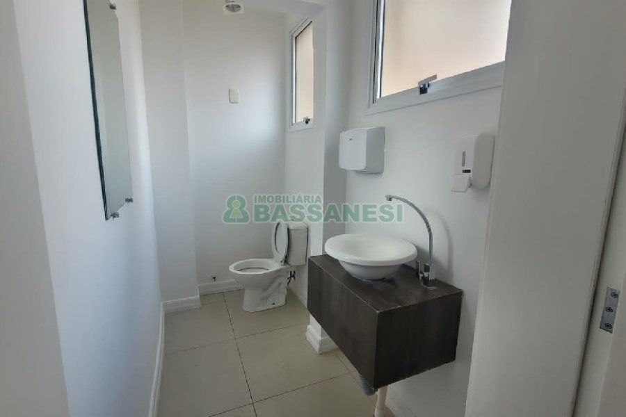 Predio com 254m², no bairro Centro em Caxias do Sul para Alugar