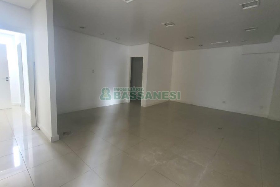 Predio com 254m², no bairro Centro em Caxias do Sul para Alugar