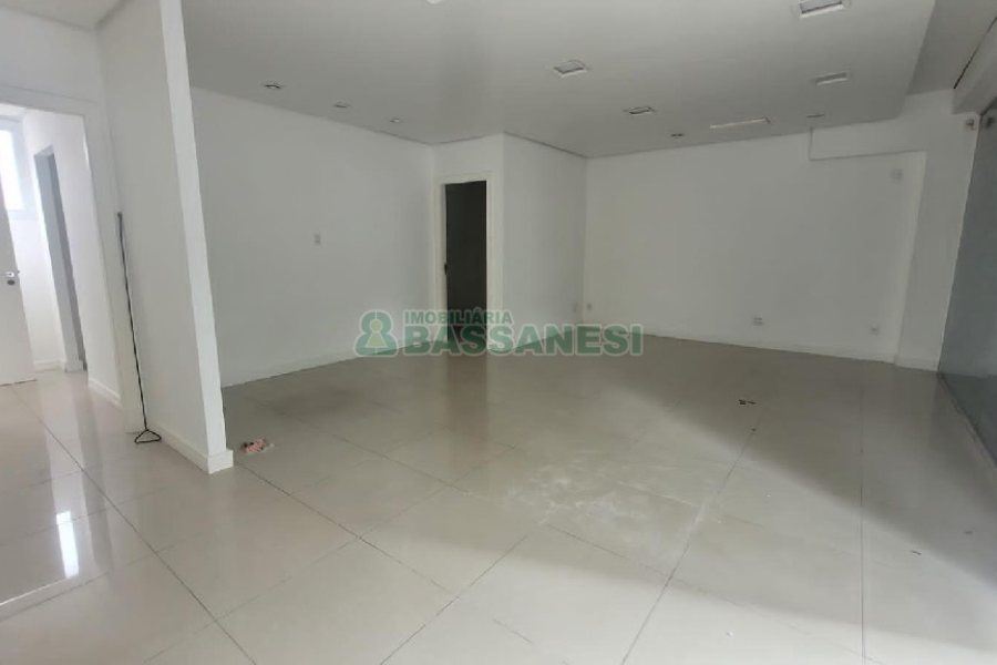 Predio com 254m², no bairro Centro em Caxias do Sul para Alugar