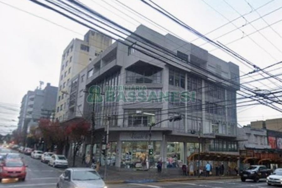 Sala com 2888m², no bairro Centro em Caxias do Sul para Comprar
