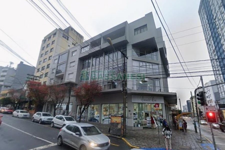 Sala com 2888m², no bairro Centro em Caxias do Sul para Comprar