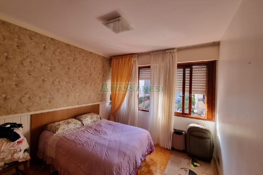 Apartamento com 158m², 3 dormitórios, 2 vagas, no bairro Centro em Caxias do Sul para Comprar