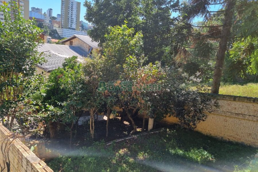 Predio com 500m², no bairro São Leopoldo em Caxias do Sul para Comprar