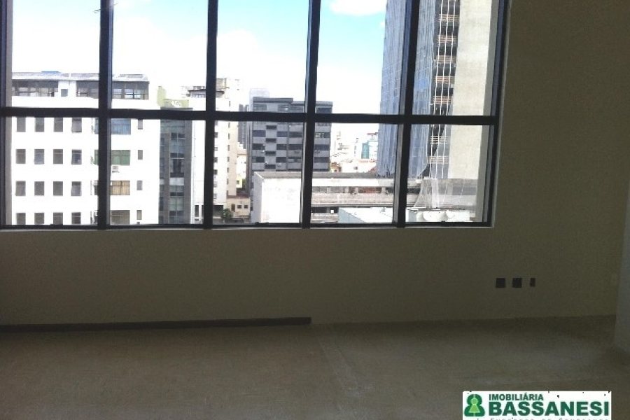 Sala com 70m², 1 vaga, no bairro Centro em Caxias do Sul para Alugar